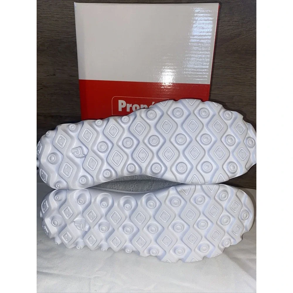 NIB Propet Travelactiv Stretch Womens Slip‎ On Sneakers, sz 8.5 Xtra Wide
